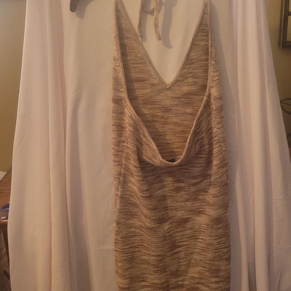 SUMMER DRESSES - Picture 3 of 17